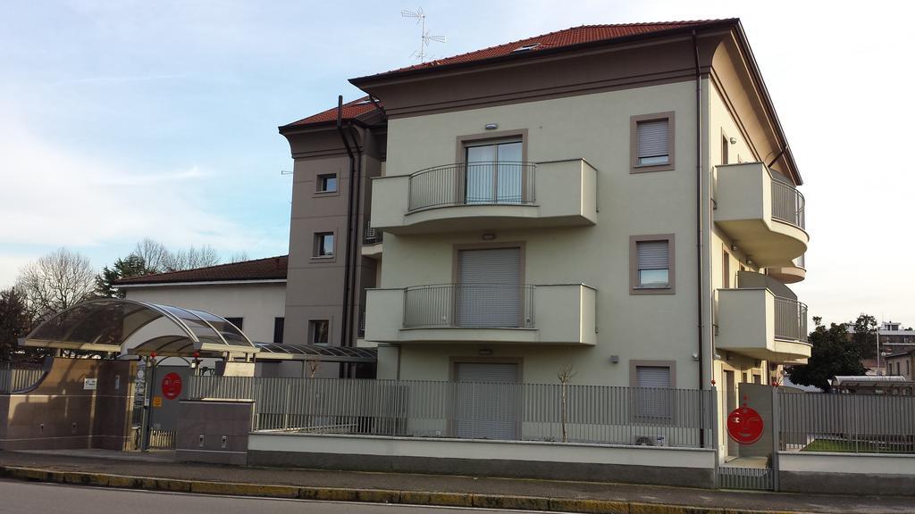 Residence Luna Di Monza Zewnętrze zdjęcie